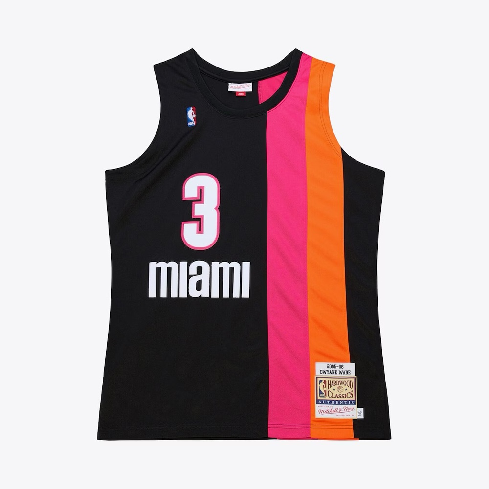 Dwyane Wade Miami Heat Mitchell & Ness '05-06 Hardwood Classics Authentic Jersey